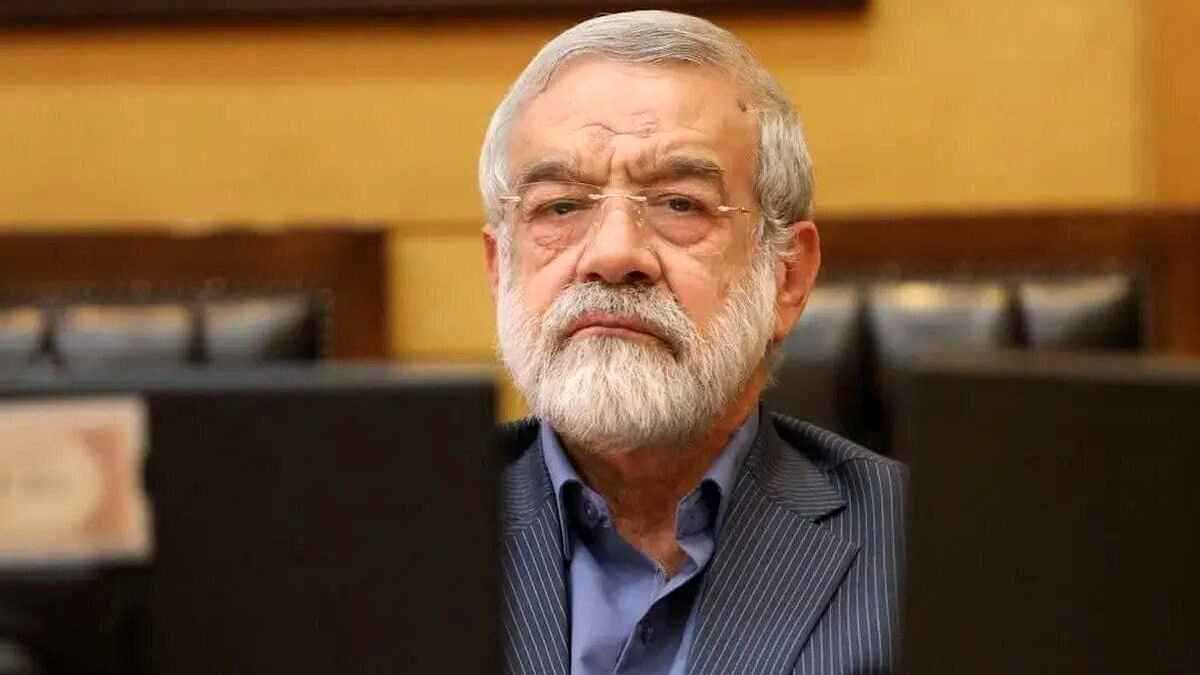 برلماني إيراني: روسيا مستعدة لتزويد طهران بالسلاح النووي