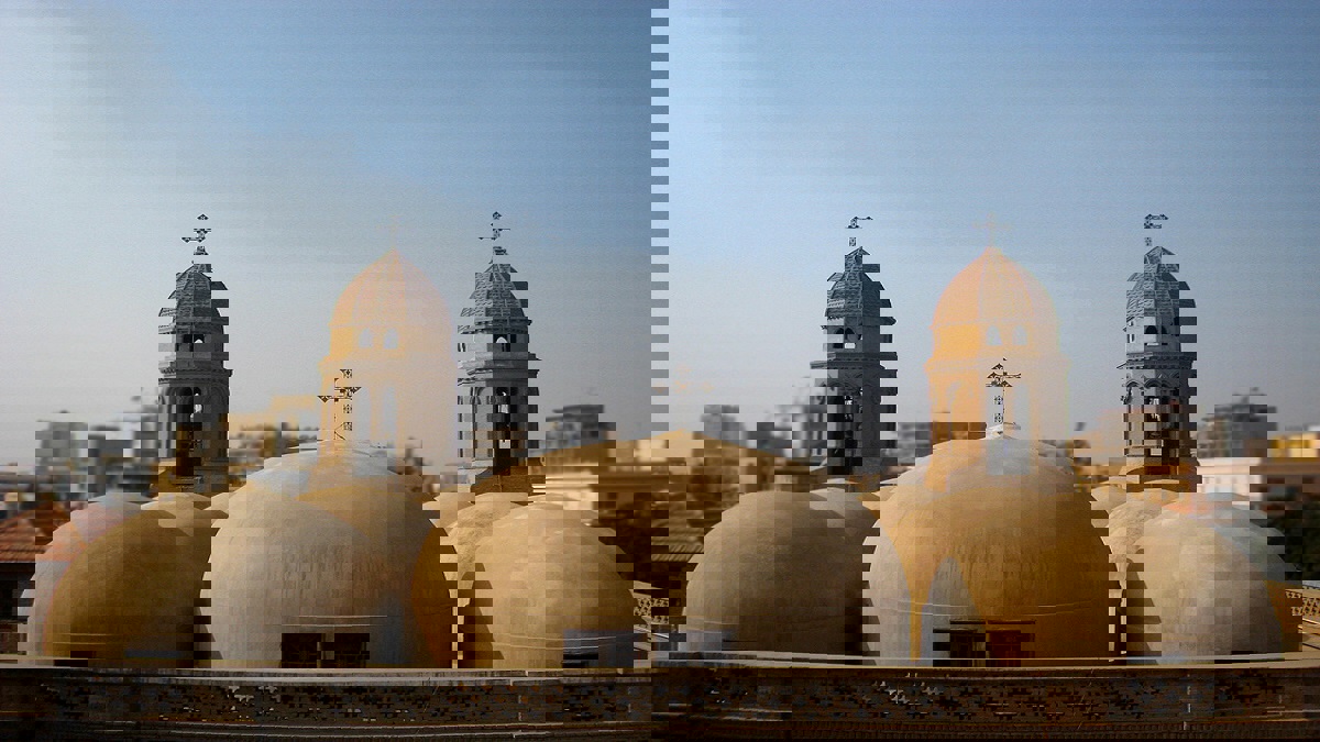 القرار الأول من نوعه.. الكنيسة المصرية تصرف معاشًا لأسرة قاتل كاهن شبرا الخيمة‎‎