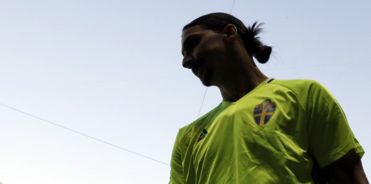 إبراهيموفيتش ومانشستر يونايتد.. الفصل الأخير في مسيرة أسطورة