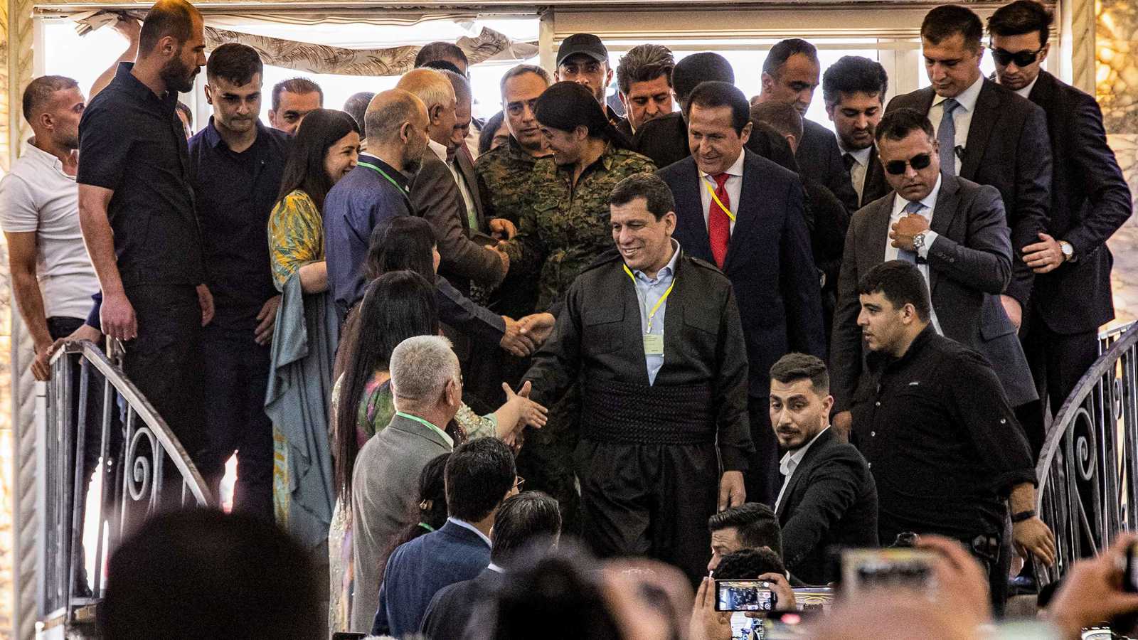 مؤتمر الحسكة.. "قسد" تحشد مئات الشخصيات لتسويق نظام حكم لامركزي