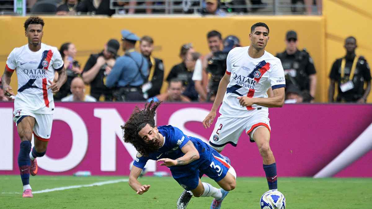 أول ردّ فعل من أشرف حكيمي بعد قضية اتهامه بالاغتصاب