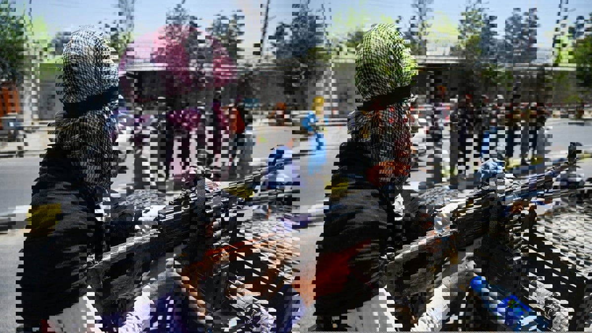 طائرات وبنادق ونظارات رؤية ليلية.. جعبة طالبان من الأسلحة الأمريكية‎