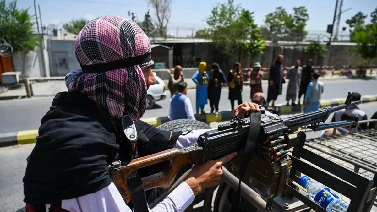 طائرات وبنادق ونظارات رؤية ليلية.. جعبة طالبان من الأسلحة الأمريكية‎