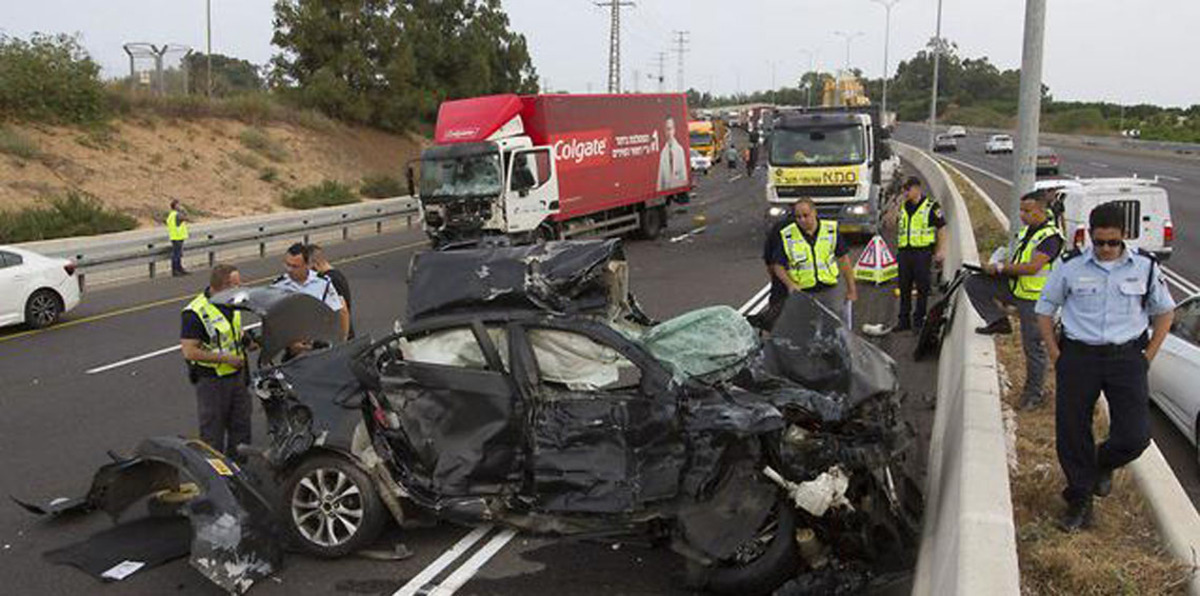 مقتل جندي إسرائيلي في حادث سير أثناء فراره من الشرطة (صور)