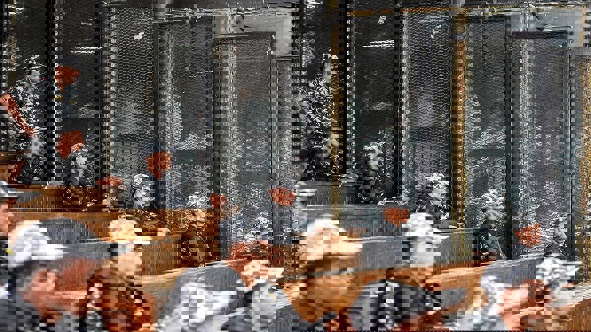 مصر.. السجن 3 سنوات لـ17 متهما بـ"أحداث قسم شرطة العرب"