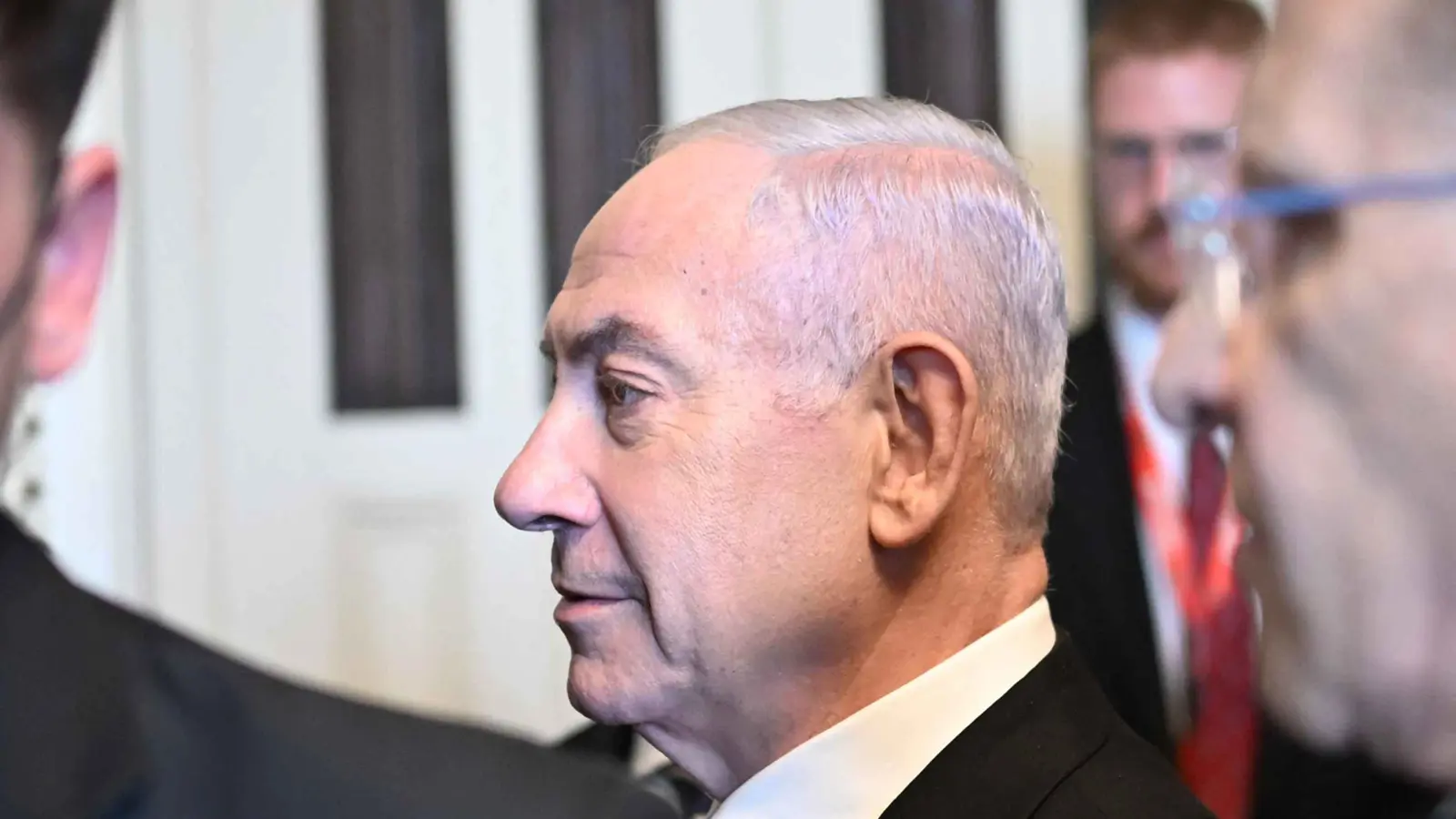 الأحزاب الحريدية تمهل نتنياهو 24 ساعة قبل الانسحاب من الائتلاف