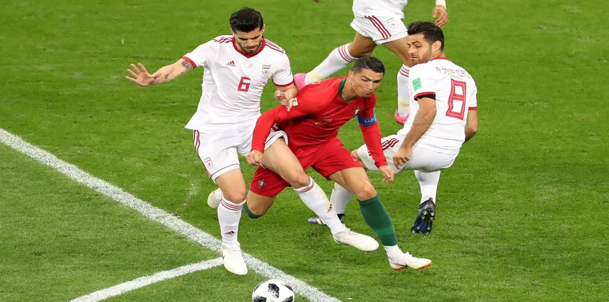 مباراة أوروغواي ضد البرتغال.. صِدام رونالدو وسواريز و3 عوامل أخرى تشعل موقعة كأس العالم