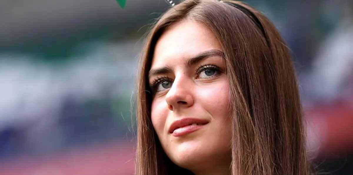 مشجعات البرازيل والمكسيك تنافسن في مدرجات كأس العالم.. من تفوق؟ (صور)