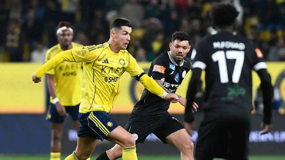 ترتيب الدوري السعودي.. النصر يستعيد نغمة الفوز الغائبة أمام الشباب (فيديو)