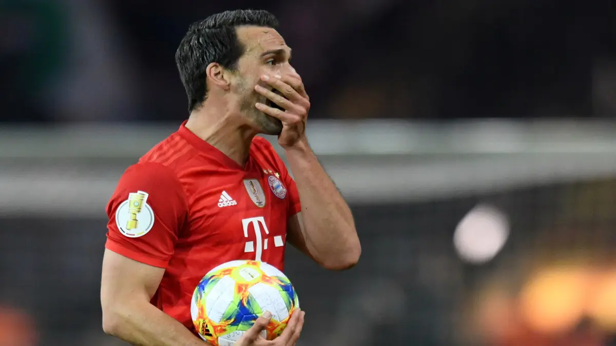 هل يعود ماتس هوميلز إلى بروسيا دورتموند