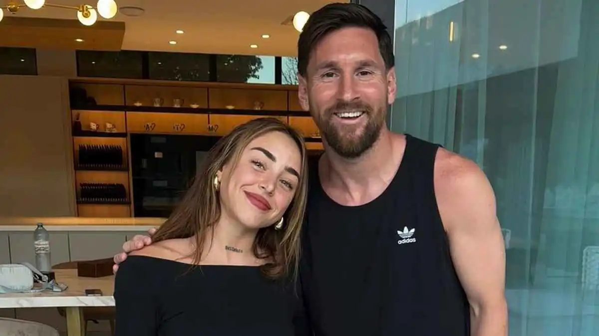 ليست نيكي نيكول.. من هي المطربة المفضلة لدى ميسي؟