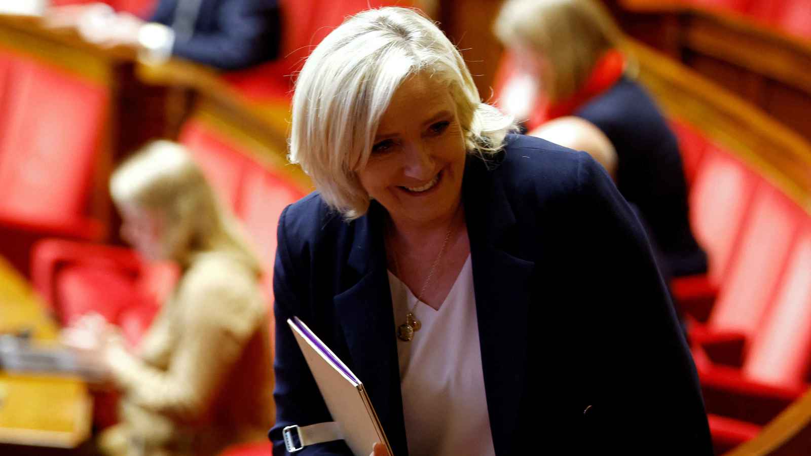 "الليبرالية الاقتصادية".. نهج التجمع الوطني لتعزيز موقعه في البرلمان الفرنسي