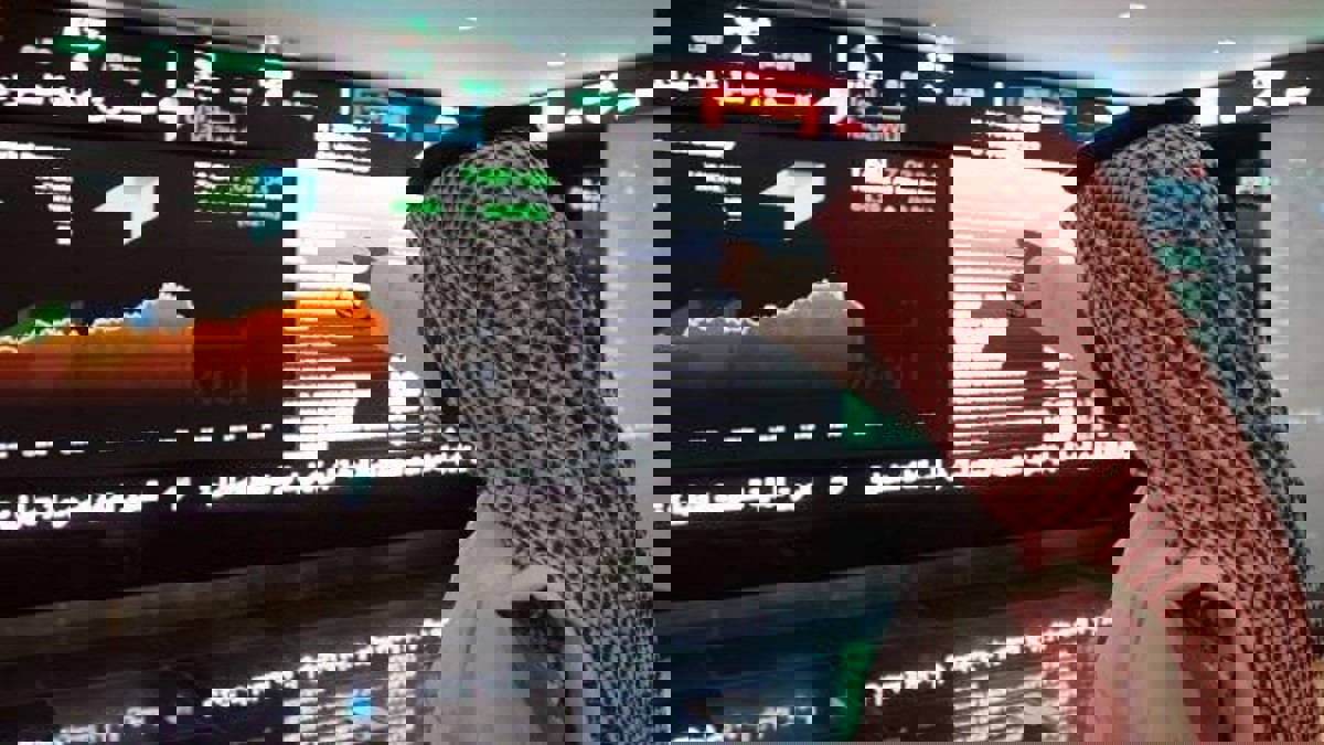معظم الأسهم الخليجية تغلق مرتفعة بفعل التحفيز وأسعار النفط‎