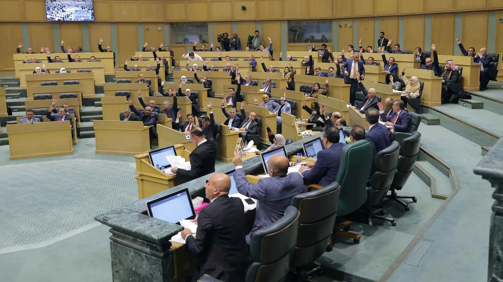 بعجز يعد الأكبر تاريخياً.. البرلمان الأردني يقر موازنة 2025