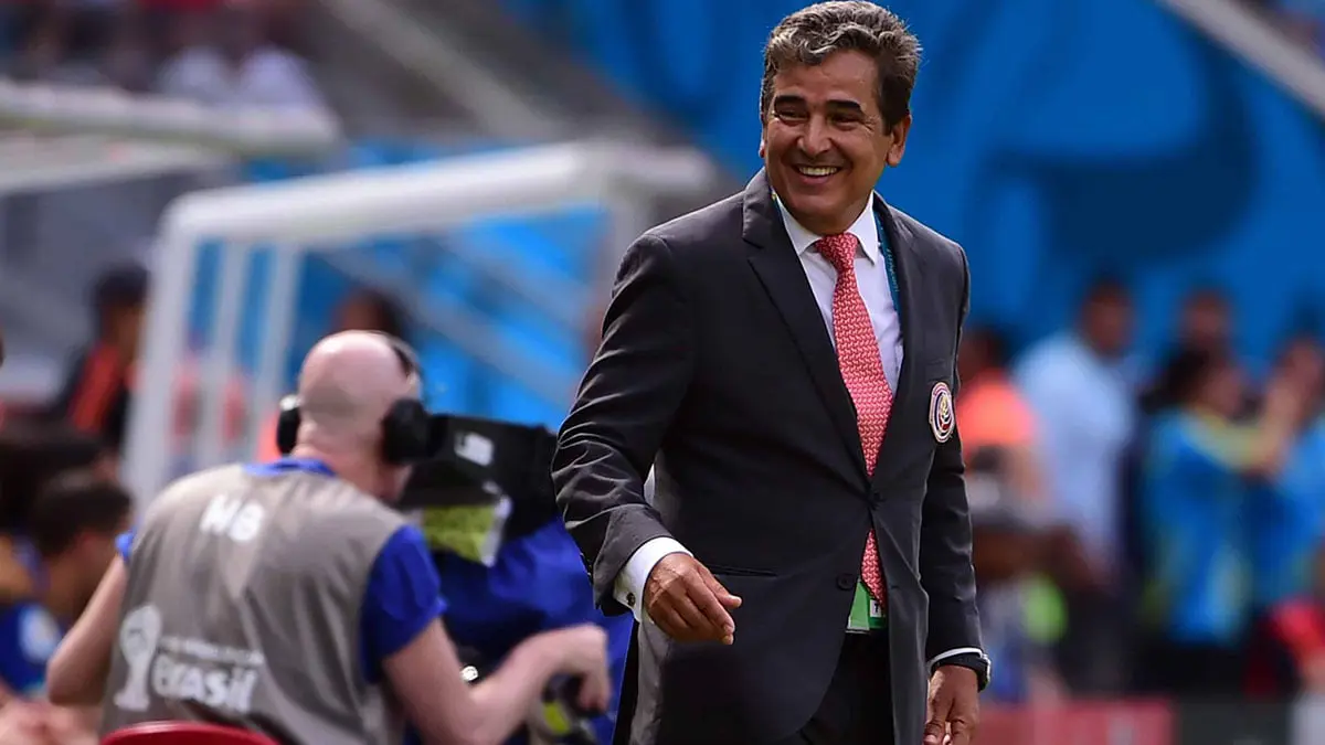 اتحاد الكرة يكشف أسباب اختياره خورخي لويس بينتو مدربًا لمنتخب الإمارات (فيديو)