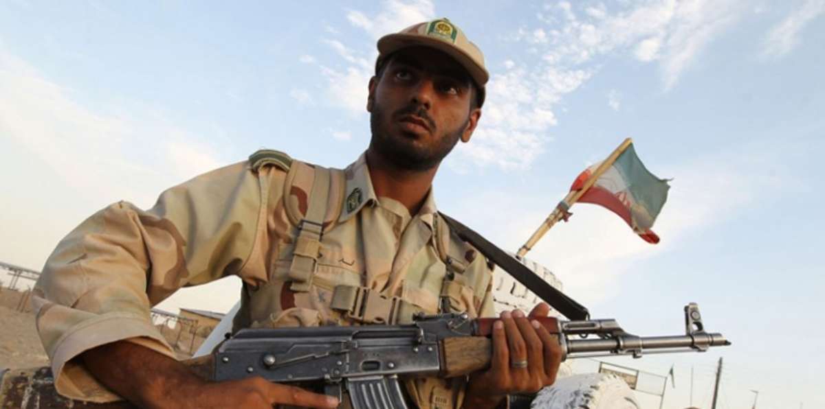 إيران تعلن اختطاف أحد جنودها على يد "جيش العدل"