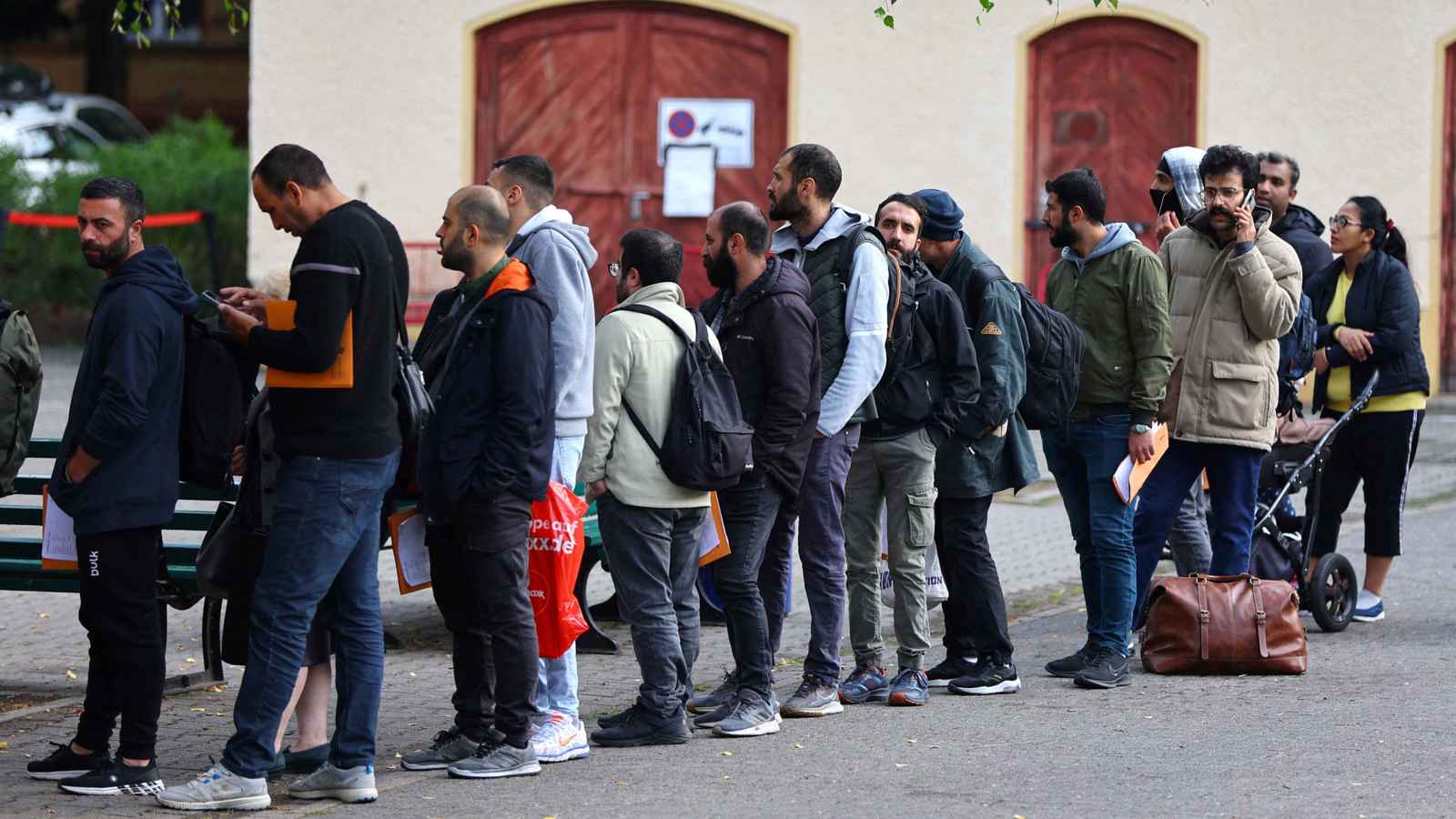 ألمانيا تفشل في ترحيل 40 ألف لاجئ في 2024