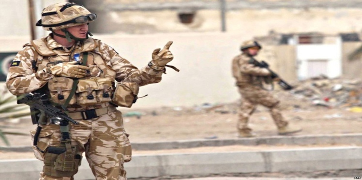 تعرّف على الموسيقى التي تعزفها القوات البريطانية وتخيف "داعش"