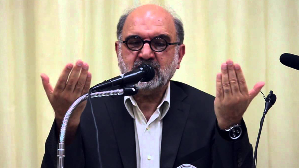 مفكر إيراني: قمع السلطات سيضطر الشعب لاستخدام السلاح