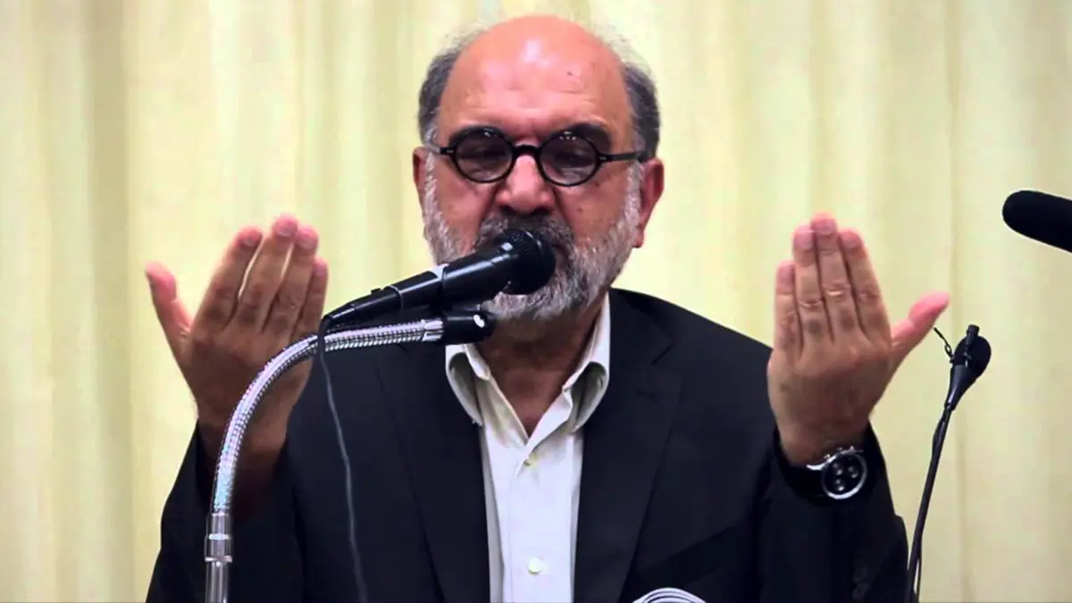 مفكر إيراني: قمع السلطات سيضطر الشعب لاستخدام السلاح