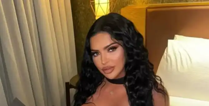  كلوديا زاكشيفسكا 