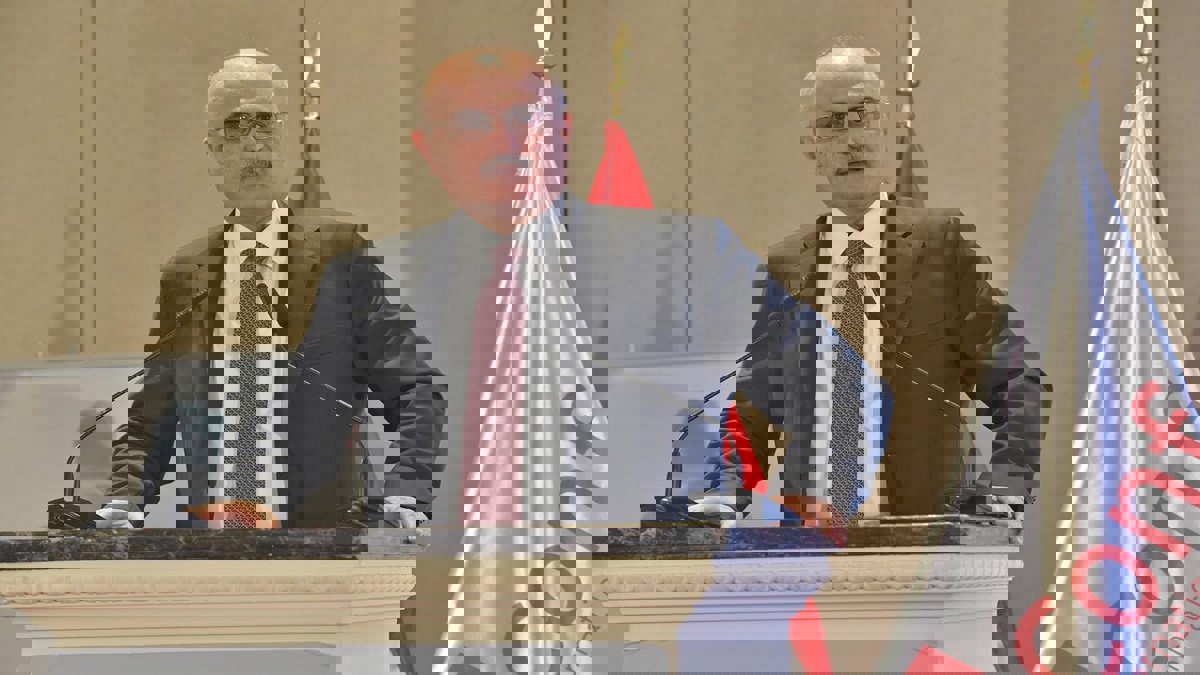 وزير المال اللبناني يتهم البنوك بـ"حبس" رواتب الموظفين‎