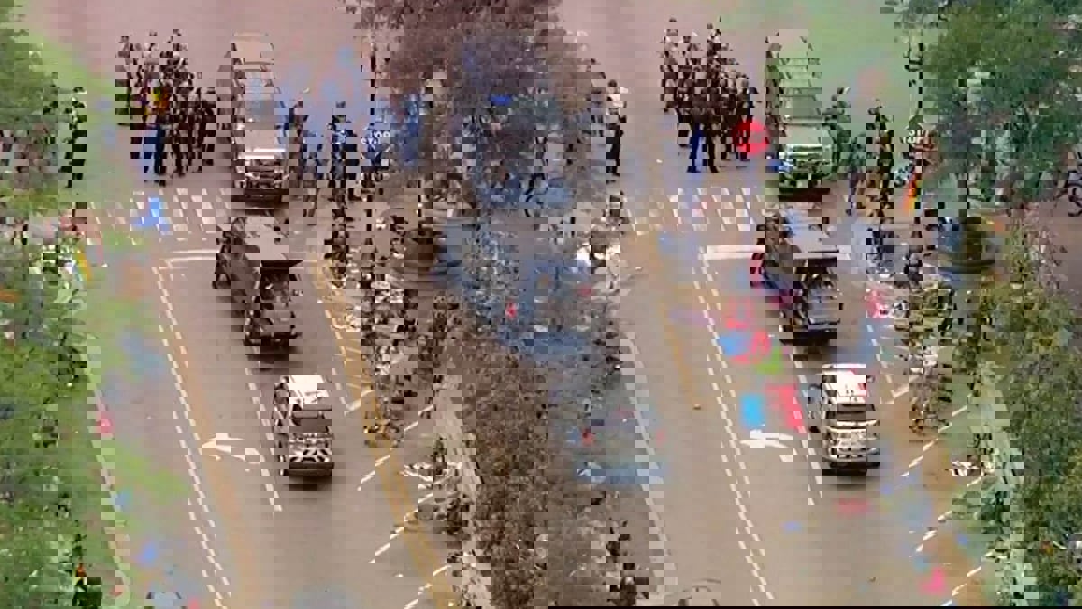 مقتل 6 في إطلاق نار خلال استعراض يوم الاستقلال في شيكاغو