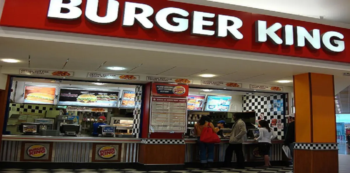 لماذا تراجعت "برغر كينغ" عن إعلان مكافأة الروسيات "الحوامل"؟