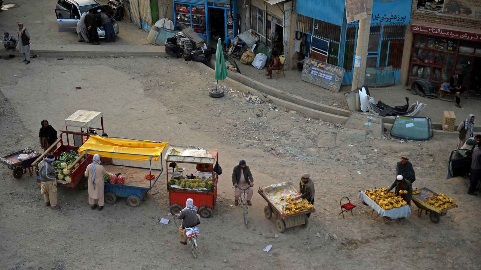 أفغانستان.. مقتل 3 من قيادات طالبان في تفجير قندوز الانتحاري