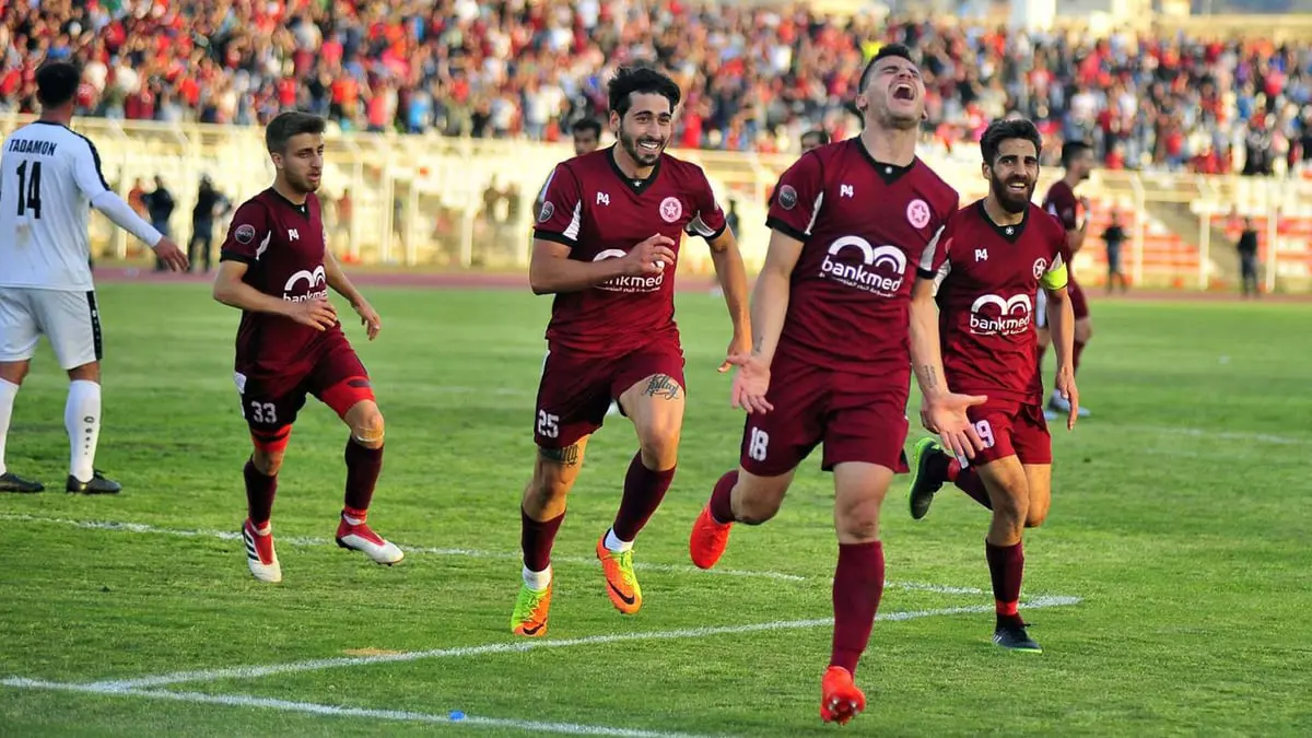 النجمة يعلق مشاركته في الدوري اللبناني اعتراضا على التحكيم