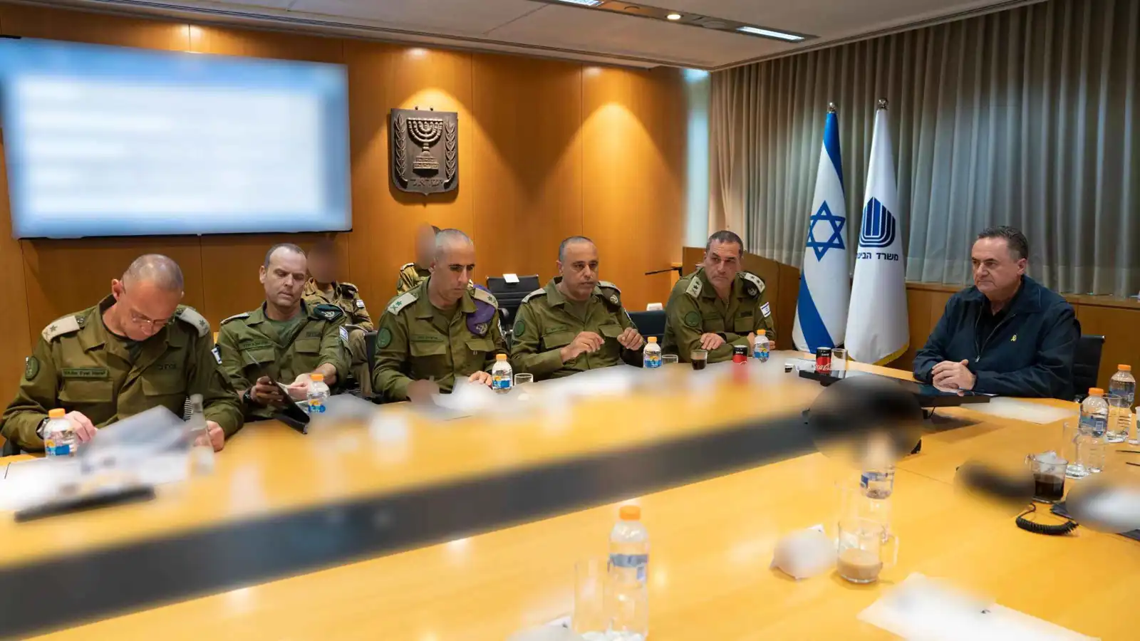 وزير الدفاع الإسرائيلي يدعو الجيش للاستعداد الدائم لحروب على كل الجبهات