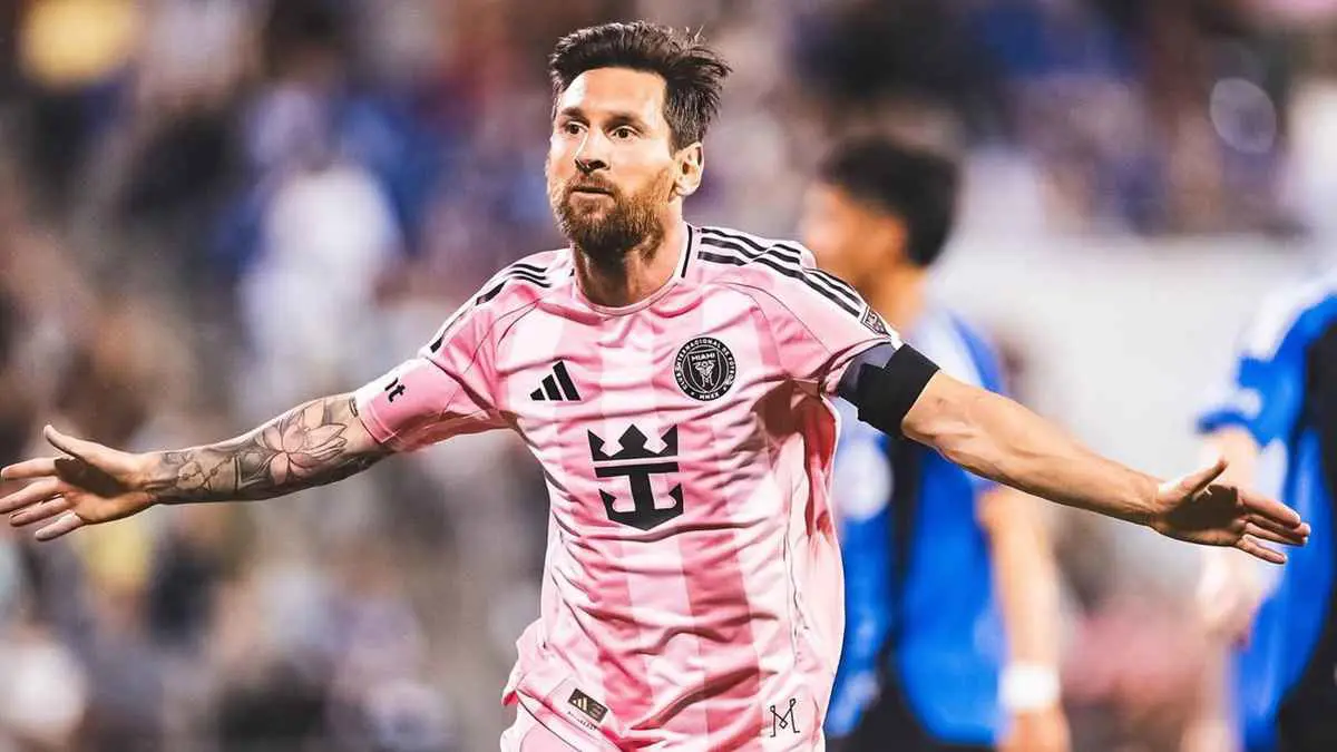 لماذا يرفض الأهلي السعودي ضم ميسي في يناير؟