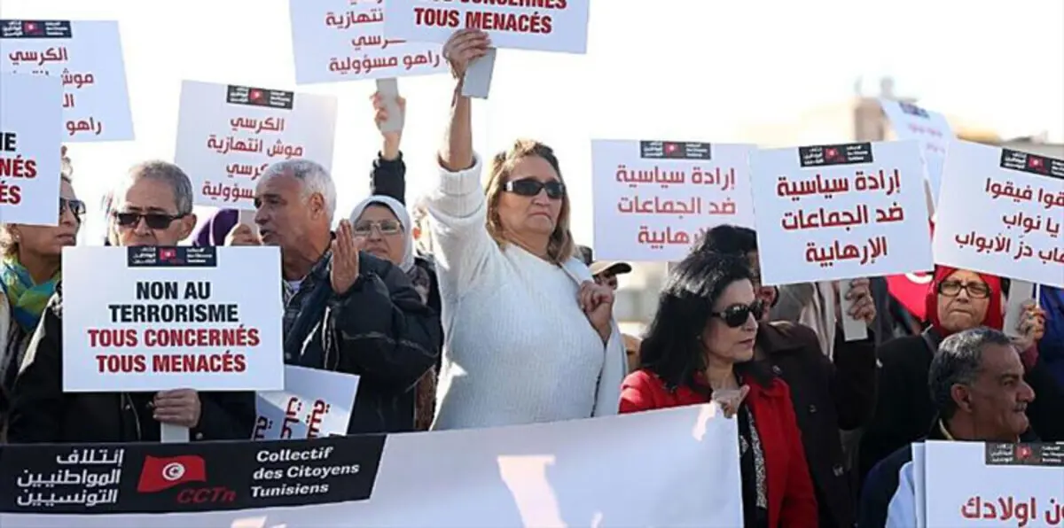 عودة المتشددين.. جدل لا يتوقف في تونس وسط تحذيرات من "سوريا جديدة"