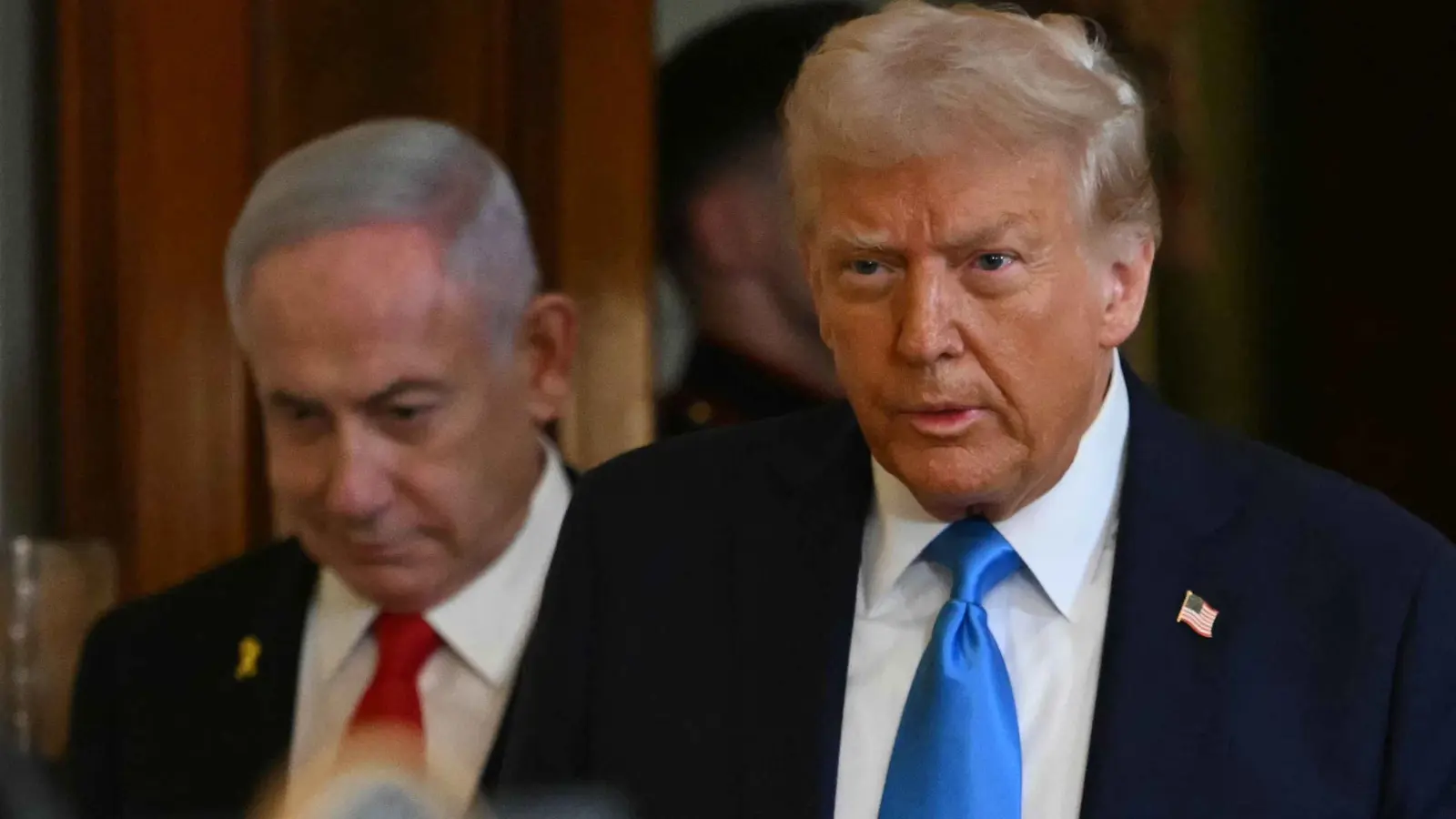 "لقاء تاريخي".. ماذا جرى في "الغرفة المغلقة" بين ترامب ونتنياهو؟