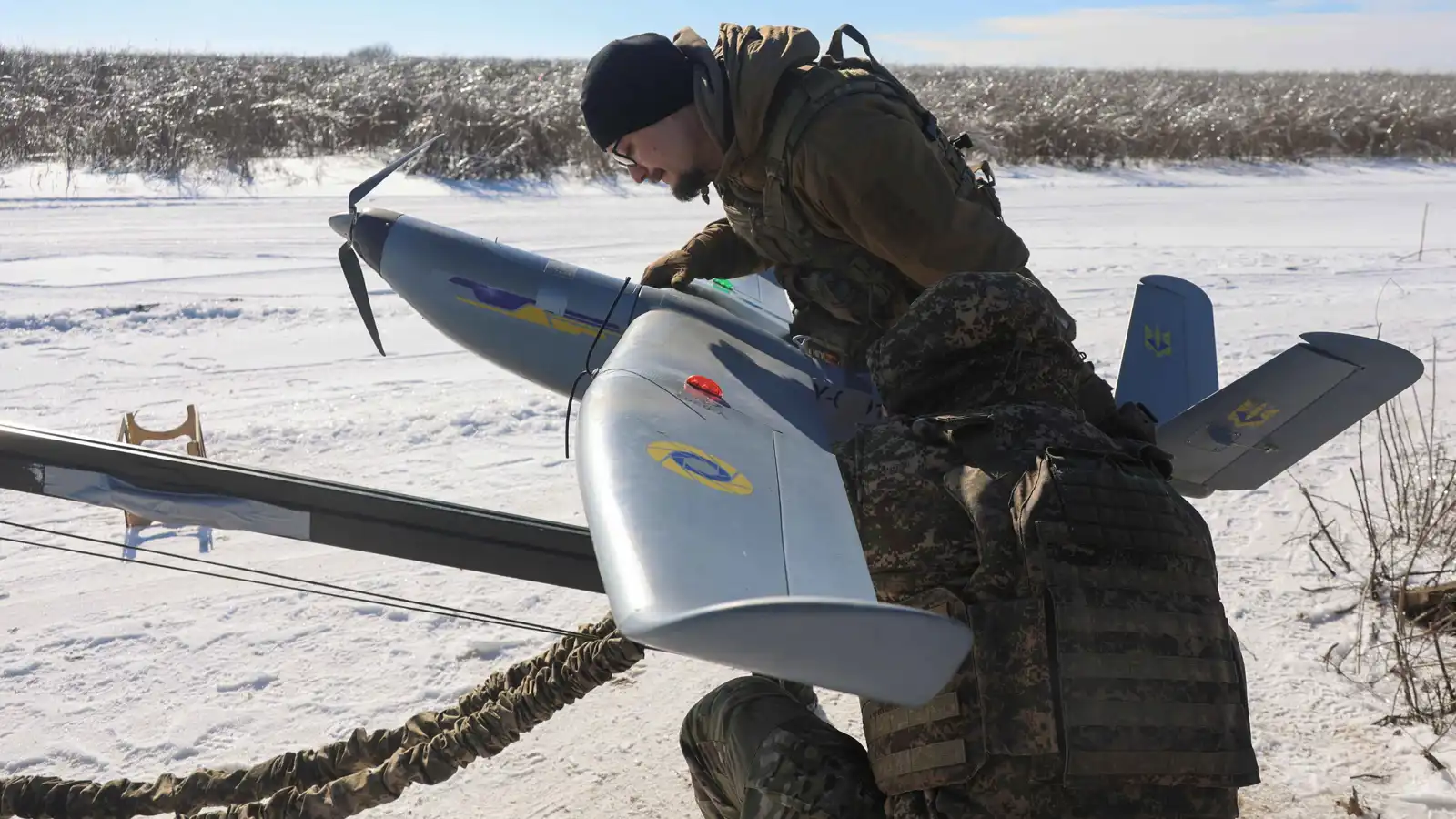 مسيرة تشعل حريقاً في ميناء بريمورسك الروسي قرب الحدود الفنلندية