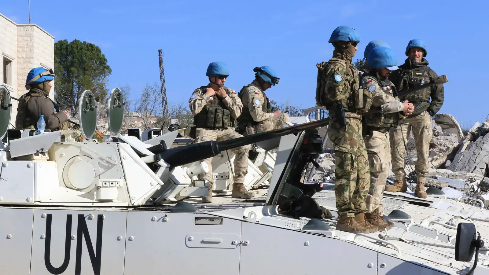 ولاية أخيرة لليونيفيل..هل يدفع "الفراغ الحدودي" بيروت نحو اتفاق سلام مع إسرائيل؟