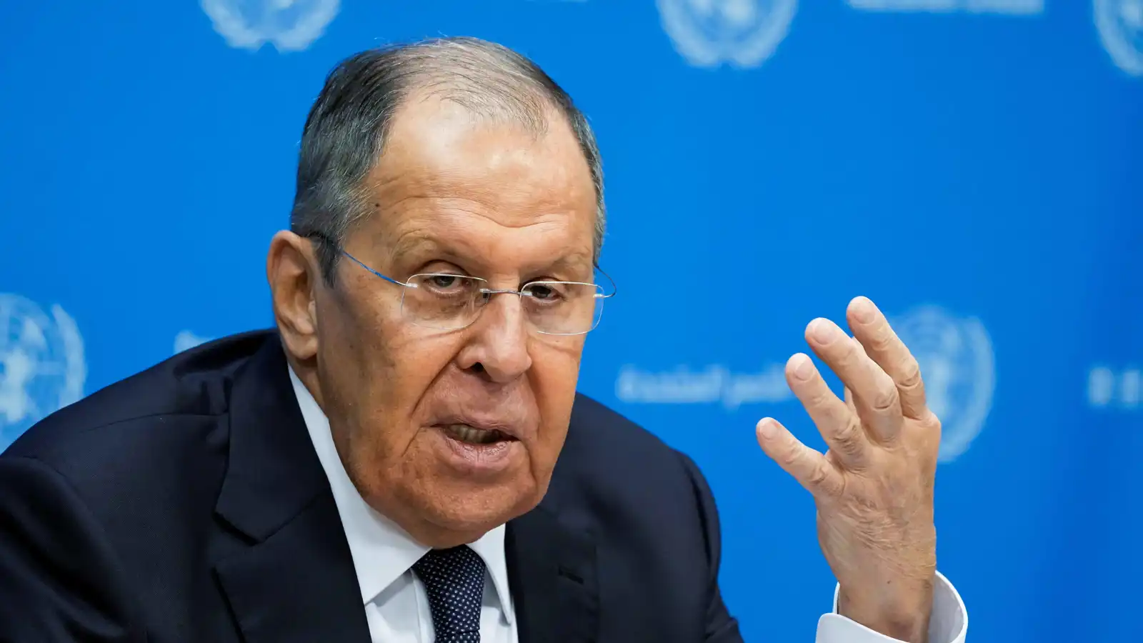 لافروف: روسيا ستجري تجارب نووية ردا على "خطوات مماثلة"