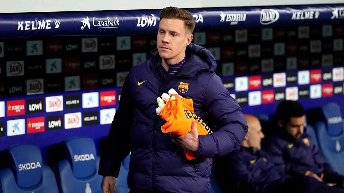 بند الخوف.. برشلونة يضع شرطا غريبا في عقد إعارة تير شتيغن