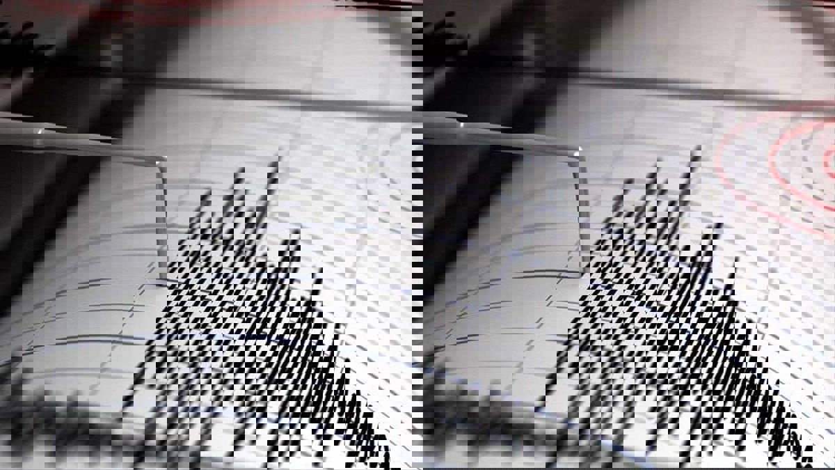 أكثر من 500 مصاب إثر زلزال قوي في إيران.. وتداعياته تصل الكويت والعراق (صور وفيديو)