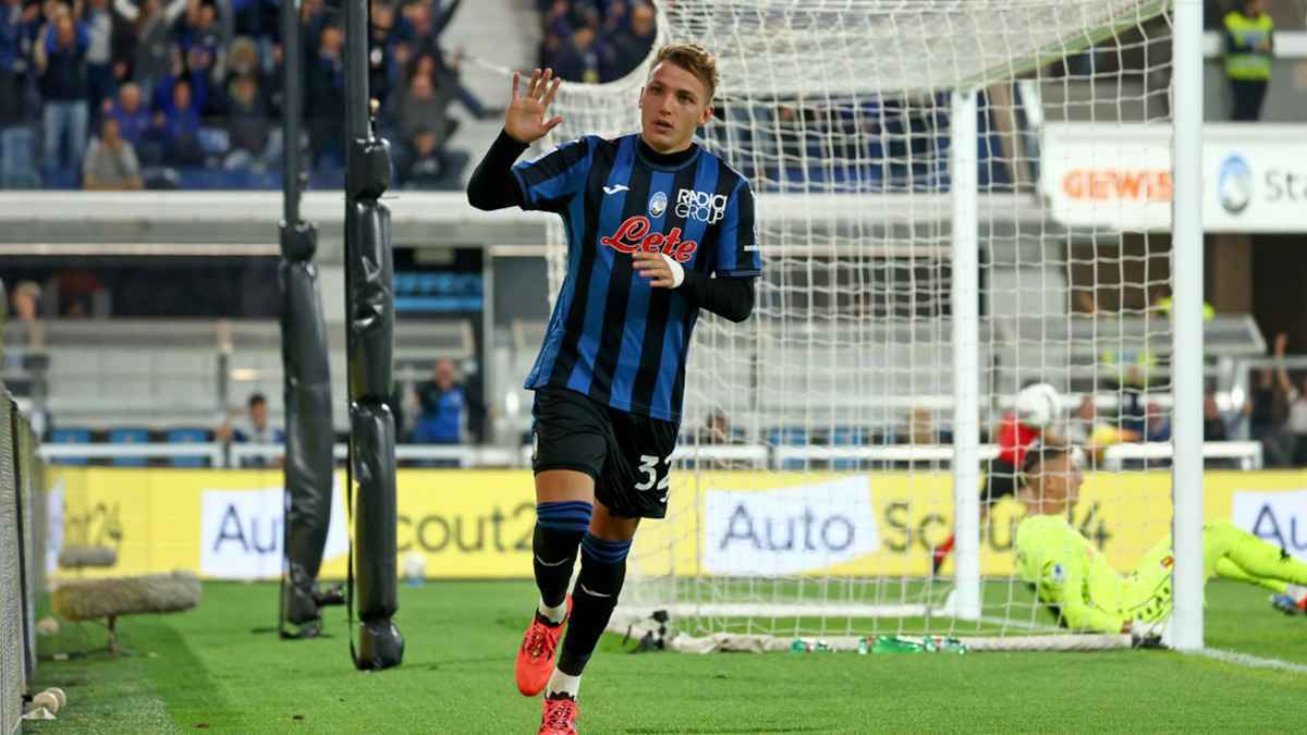 تطورات جديدة بشأن مفاوضات القادسية لضم هداف الدوري الإيطالي