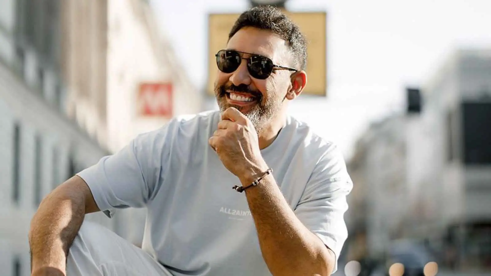 لماذا تعرّض عمرو مصطفى لهجوم لاذع من جمهوره؟