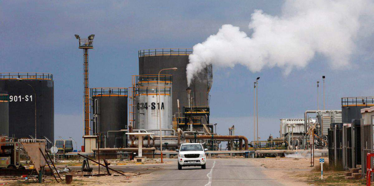 أسعار النفط تواصل تراجعها في آسيا