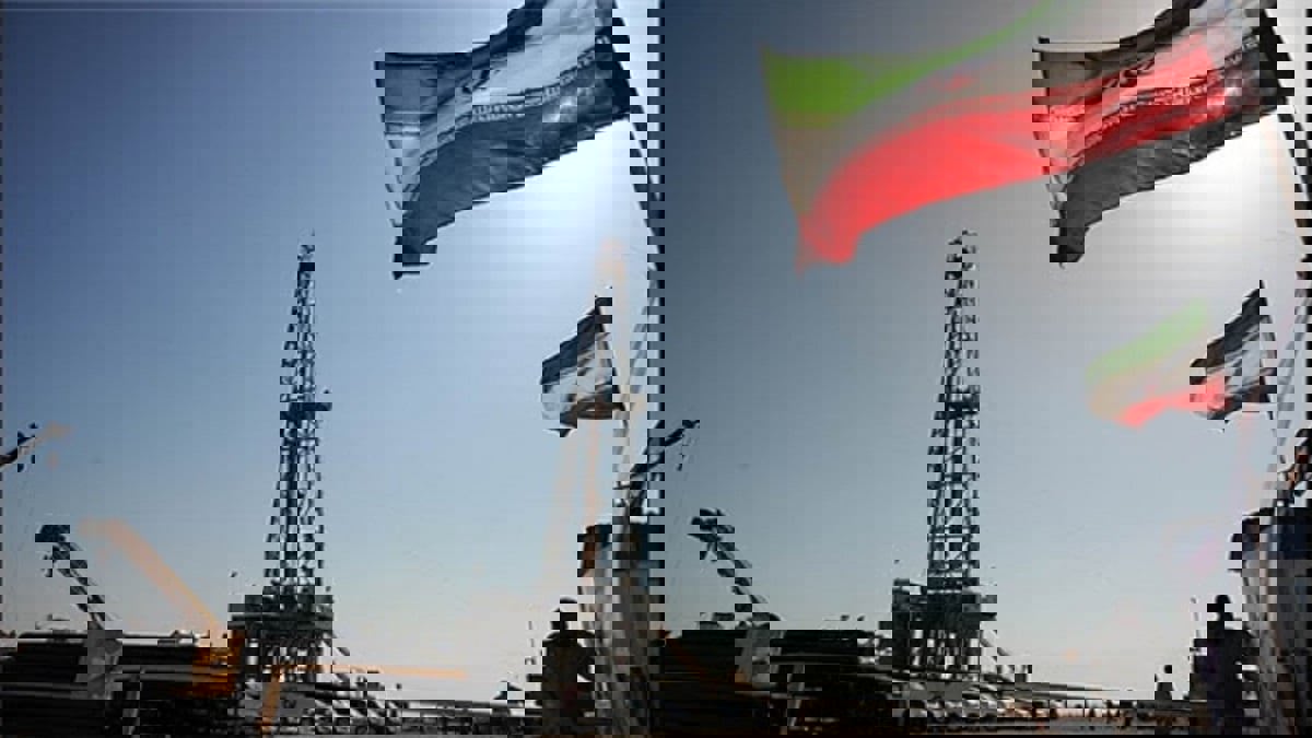 صحيفة: إيران تتجه لبيع الأصول باسم الخصخصة لتعويض خسائر النفط