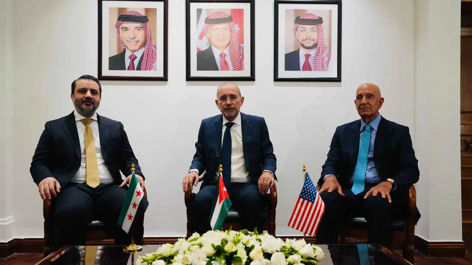 خلف الأبواب المغلقة.. ما الذي جرى في اجتماع عمان السوري؟