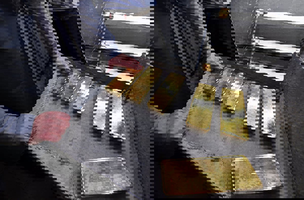 الذهب يتجه لتسجيل أفضل أداء أسبوعي منذ مارس