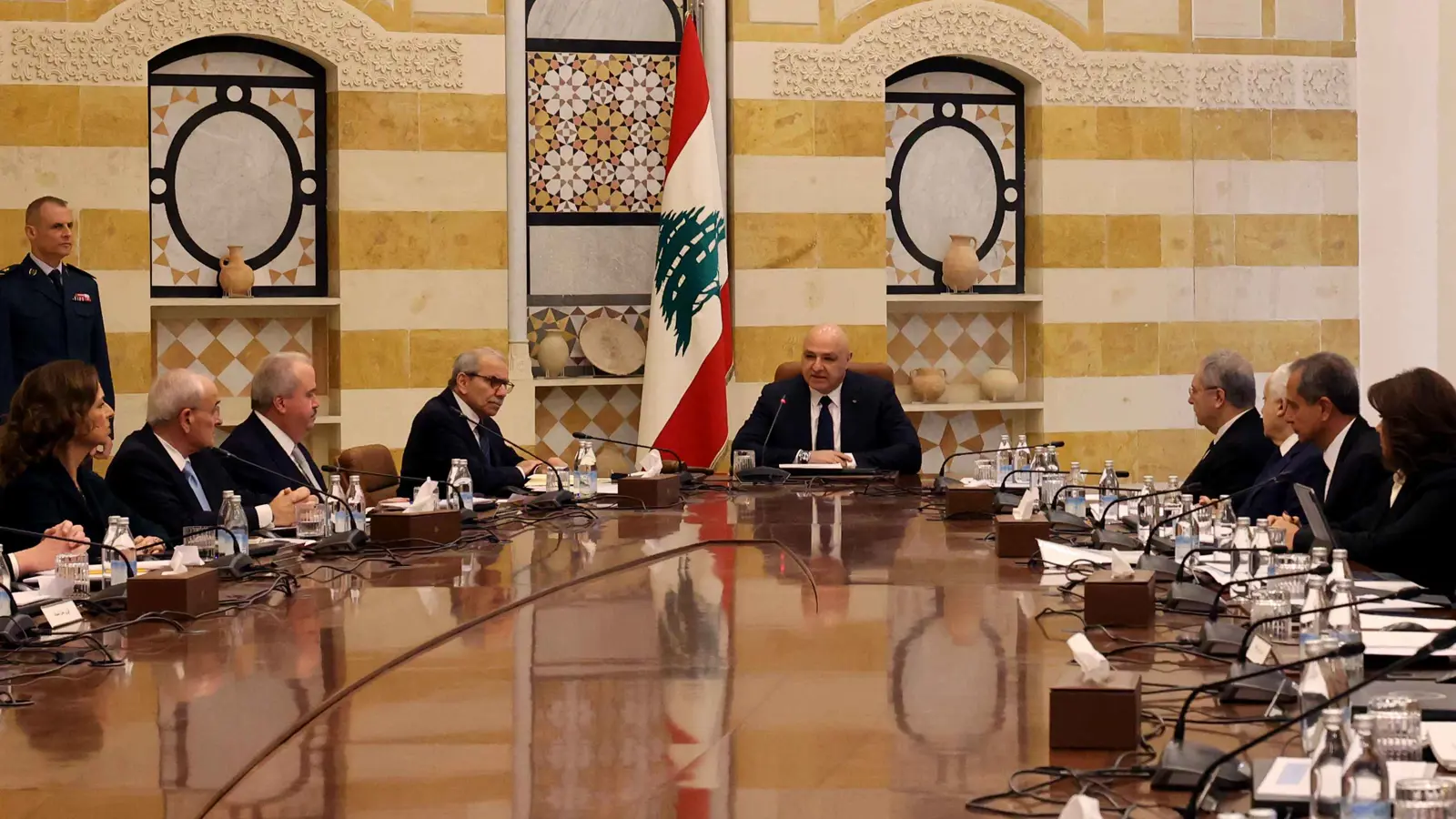 لبنان يؤكد الالتزام بتحرير جميع الأراضي وحصر السلاح بيد الجيش