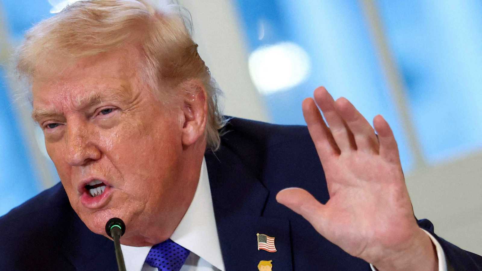 غارات أم اختراقات.. ترامب يفاضل بين الخيارات المتاحة لمهاجمة إيران