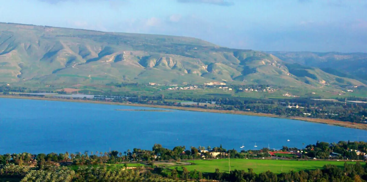 اكتشاف عند بحيرة طبريا يُعتقد أنه مقر ثلاثة من تلامذة النبي عيسى