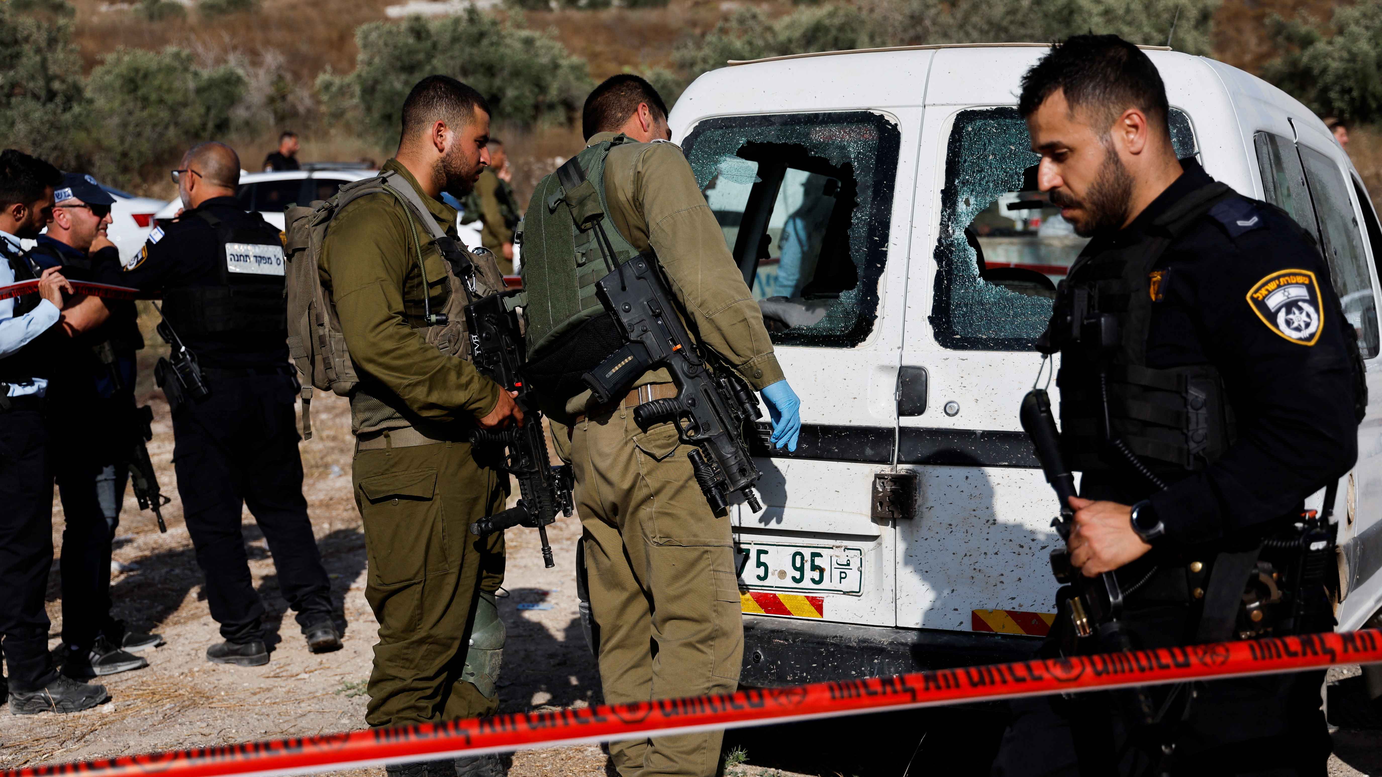 محللون: تصاعد العمليات المسلحة في إسرائيل انعكاس لما يحدث في غزة