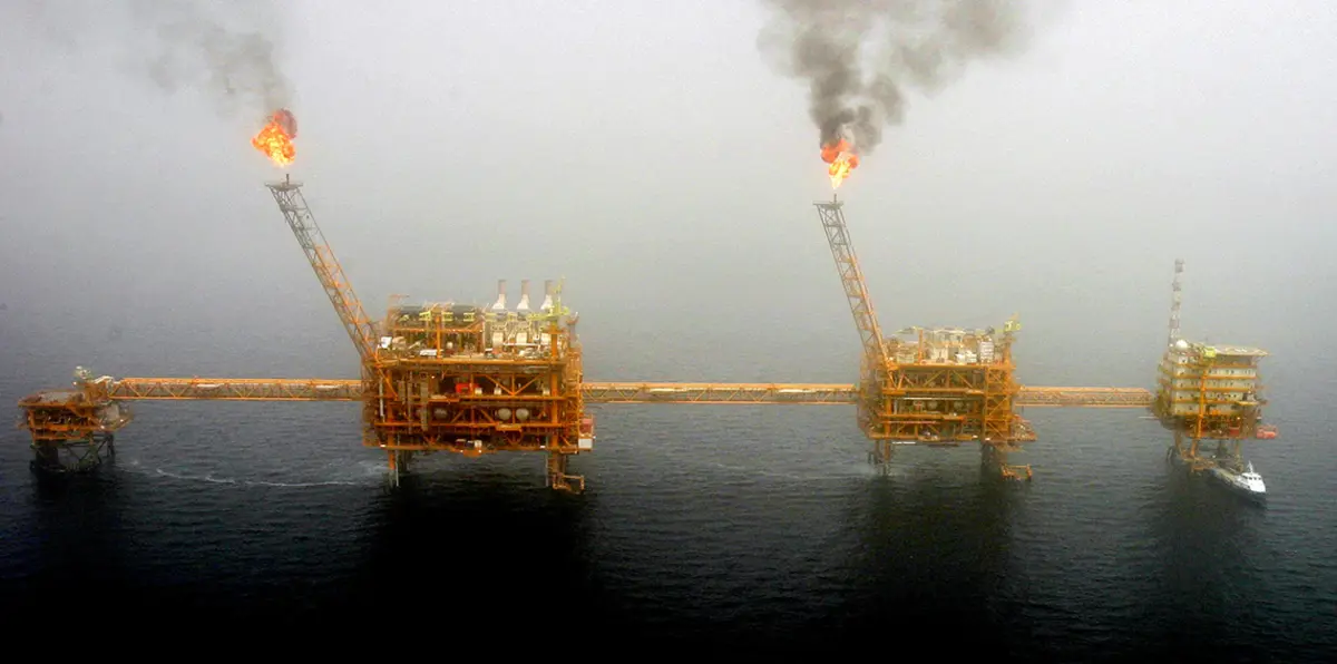 إيران: ليس لدينا خطط لخفض إنتاج النفط